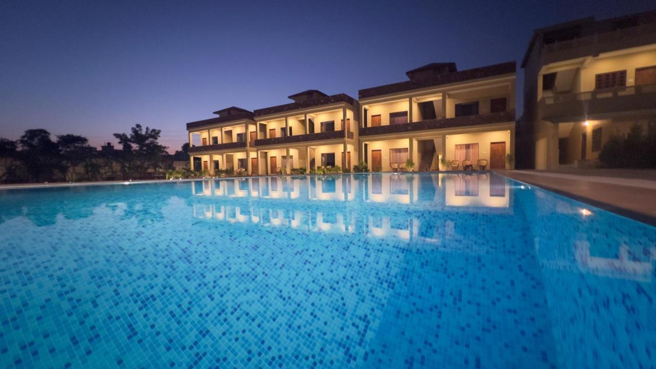 Rajbagh By Aaryam Hotel Saváj Madhopur Kültér fotó
